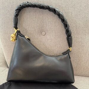 Aupen Nirvana Black Leather Bag